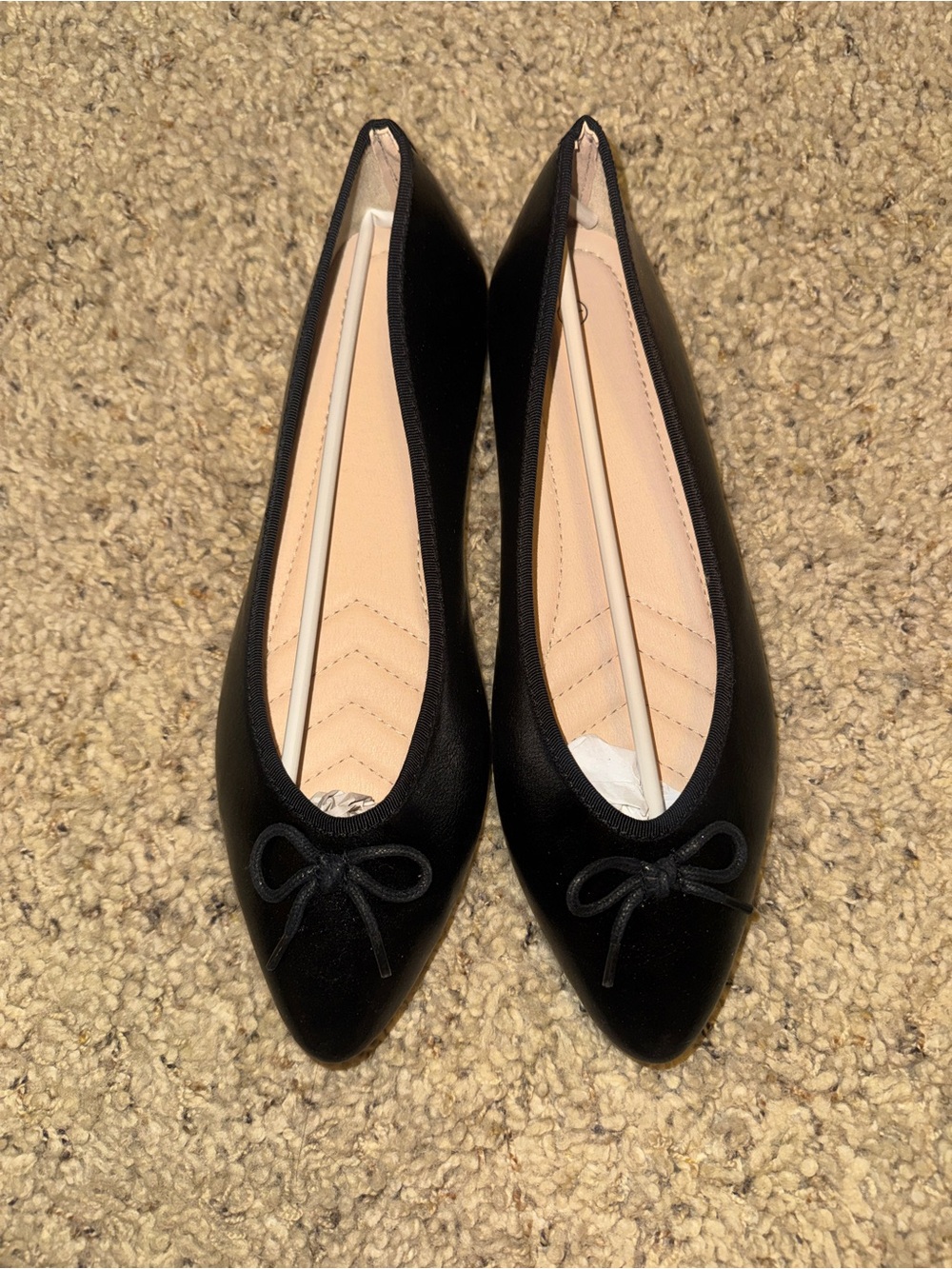 Black Pointed Toe Ballet Flats with Bow